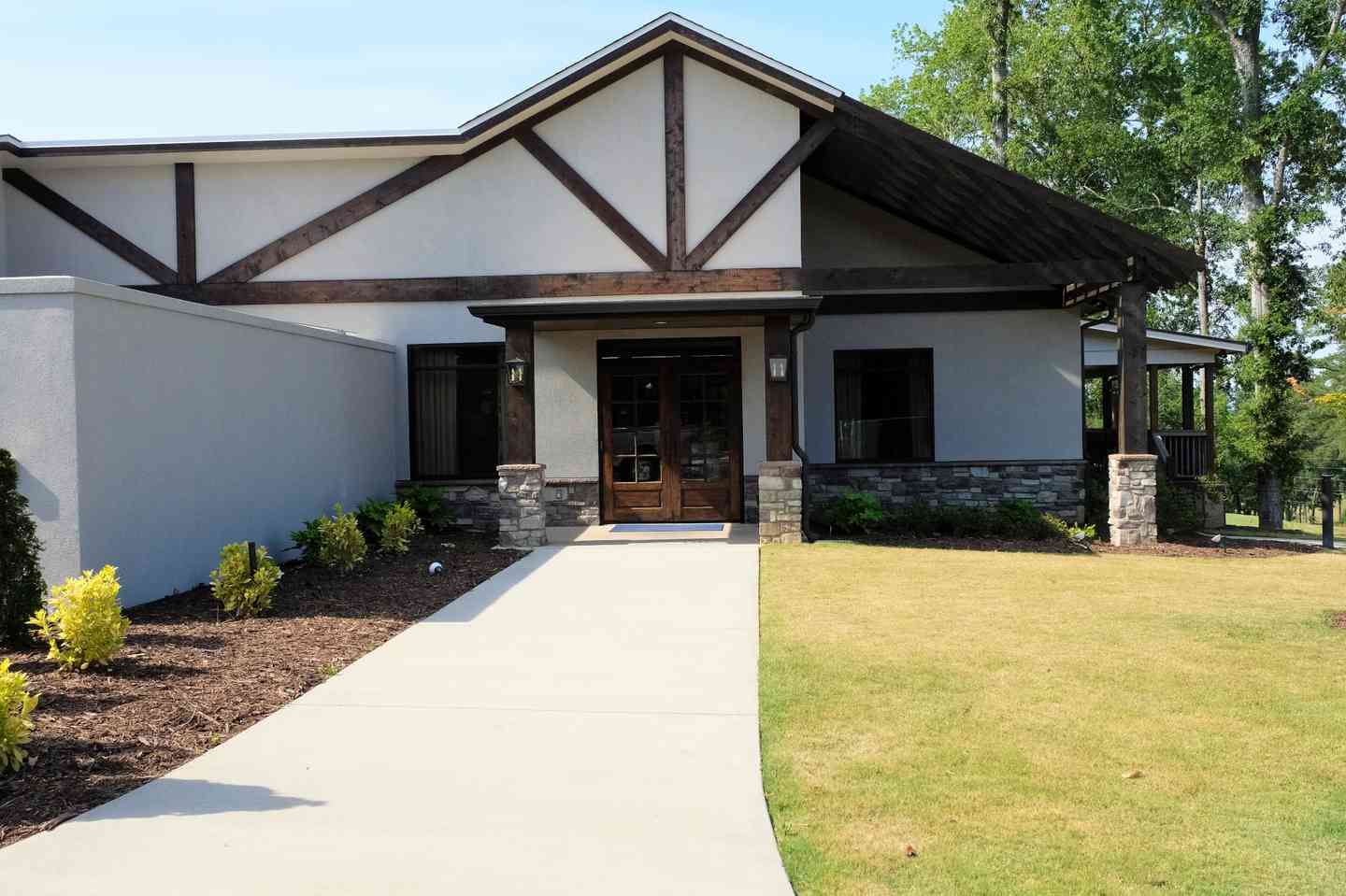 restaurants entrance