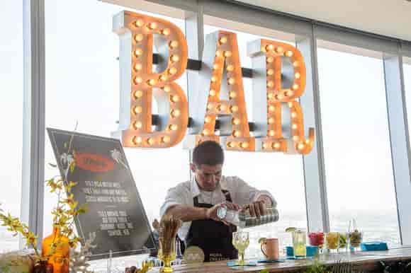 bar