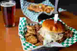 Apopka - Froggers Grill and Bar - Restaurant in FL