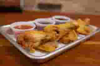 Traditional Wing Flight (6)