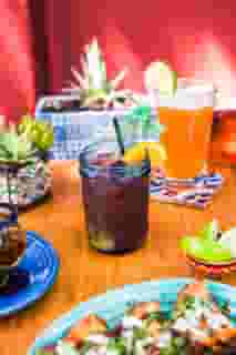 Sangria Rojo y Blanco
