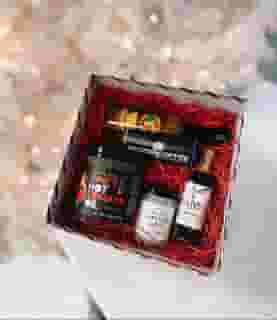 Gift Giving Epicuse Food Market & Bistro in Syracuse, NY