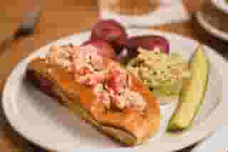 Maine Lobster Roll