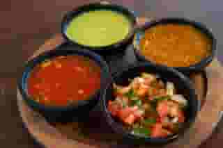 Trio de Salsas