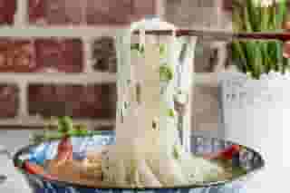 Súp Noodle Bar Restaurant in CA