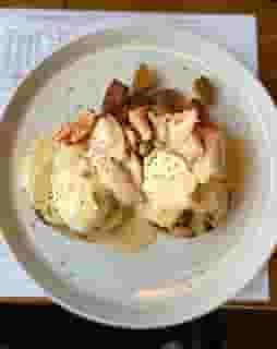 Lobster Benedict