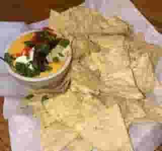 Queso & Chips