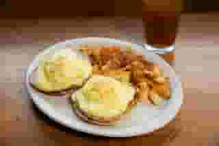 Eggs Benedict