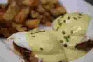 Classic Eggs Benedict