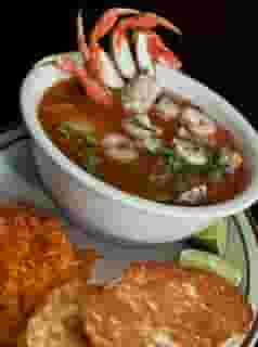 Caldo De Siete Mares