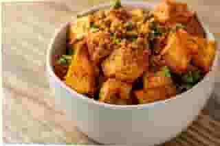 Spicy Garlic Potatoes