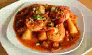 Spicy Garlic Shrimp & Yuca Frita