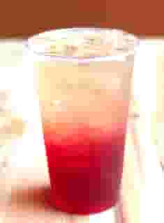 Pomegranate Berry Gradient Iced Tea