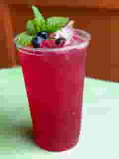 Freshly Squeezed Blueberry Mint Lemonade