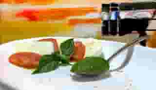 Pomodoro e Mozzarella (BAR MENU)