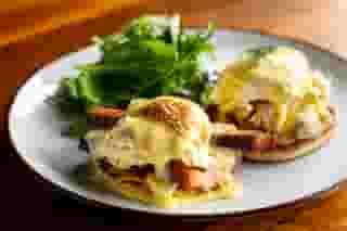Surf & Turf Benedict