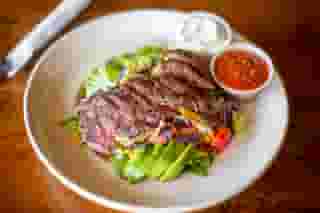 Fajita Steak Salad*