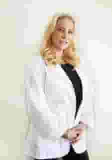 Susan Lynne-Harth, LE
