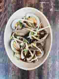 Little Neck Clams