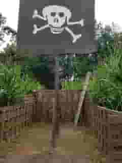 pirate maze entrance