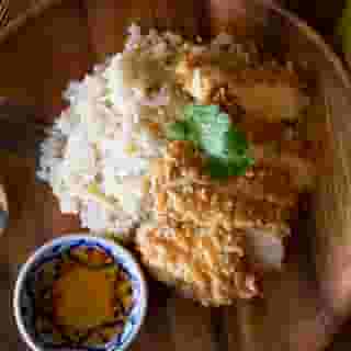 Fried Chicken & Garlic Rice