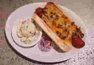 Manhattan Chili Cheese Dog
