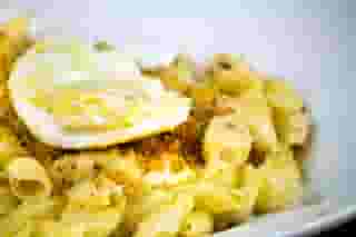 Breakfast Mac and Cheese