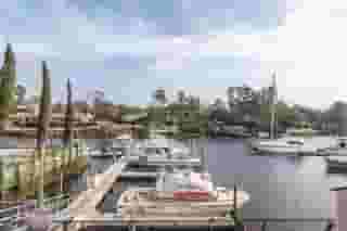 docks