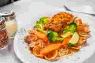 Fresh Sauteed Manila Clams
