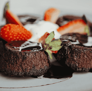 Social Chocolate Cakes