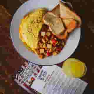 Bacon Cheddar Omelette*