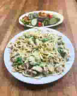 Linguini Alfredo