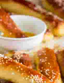 Warm Pretzel Sticks