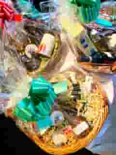 Holiday Gift Basket