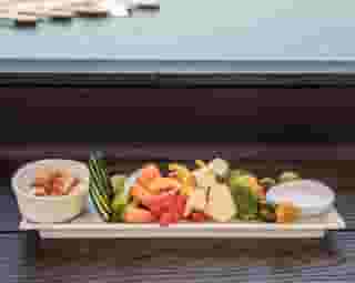 VEGGIE GRAZING PLATTER