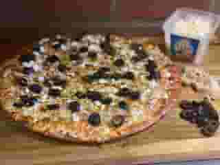 GREEK CHICKEN PIZZA