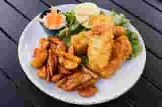 FISH N' CHIPS