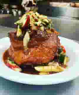 BRAISING POT (when available)