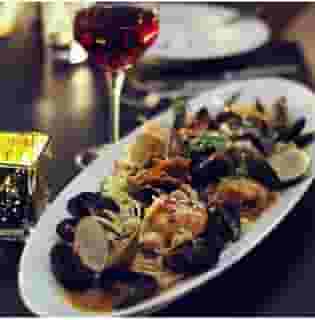 ZUPPA- LITTLE NECK CLAMS