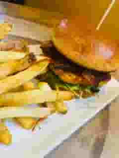 Salmon BLT