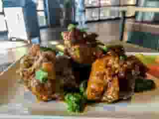 Hog Wings