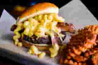 pac and cheese burger