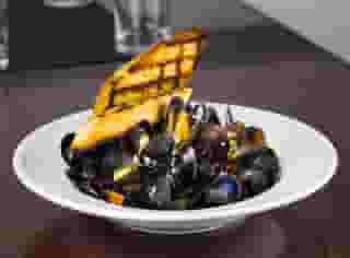 Steamed Mussels