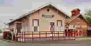 barn