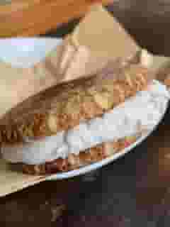 Snickerdoodle Gelato Sandwich