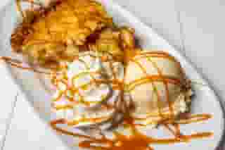 Apple Pie Ala Mode