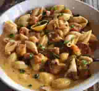 Crawfish Mac & Cheese