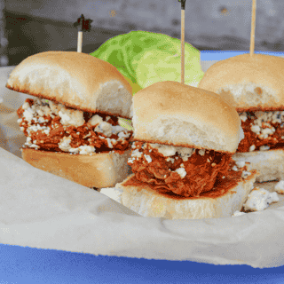 buffalo chicken sliders
