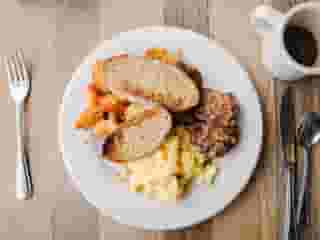 Eggs (Scrambled or Omelet)