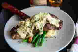 Steak Oscar